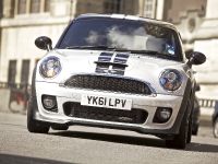 MINI Coupe (2012) - picture 13 of 33
