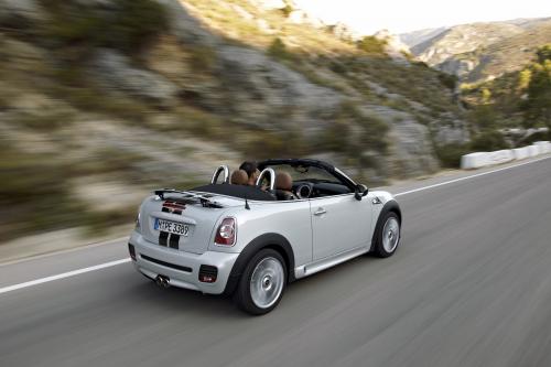 MINI Roadster (2012) - picture 24 of 57
