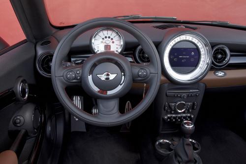 MINI Roadster (2012) - picture 32 of 57