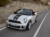 MINI Roadster (2012) - picture 3 of 57