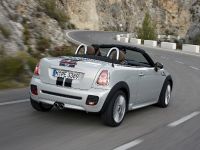 MINI Roadster (2012) - picture 26 of 57