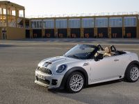MINI Roadster (2012) - picture 38 of 57