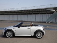MINI Roadster (2012) - picture 46 of 57