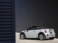 MINI Roadster (2012) - picture 53 of 57