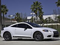 Mitsubishi Eclipse SE (2012) - picture 4 of 6