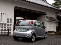 Mitsubishi i-MiEV (2012) - picture 5 of 10