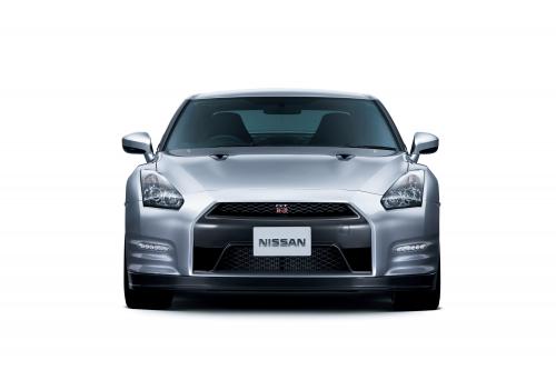 Nissan GT-R (2012) - picture 1 of 22