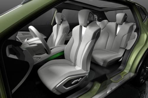 Nissan Hi-Cross Concept (2012) - picture 9 of 16