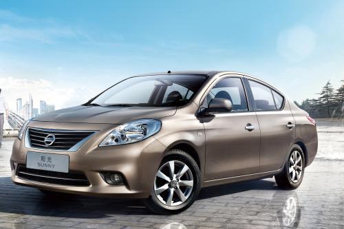 Nissan Sunny (2012) - picture 1 of 6