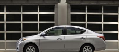 Nissan Versa (2012) - picture 4 of 15