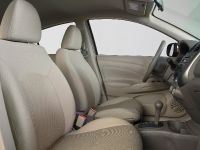 Nissan Versa (2012) - picture 13 of 15
