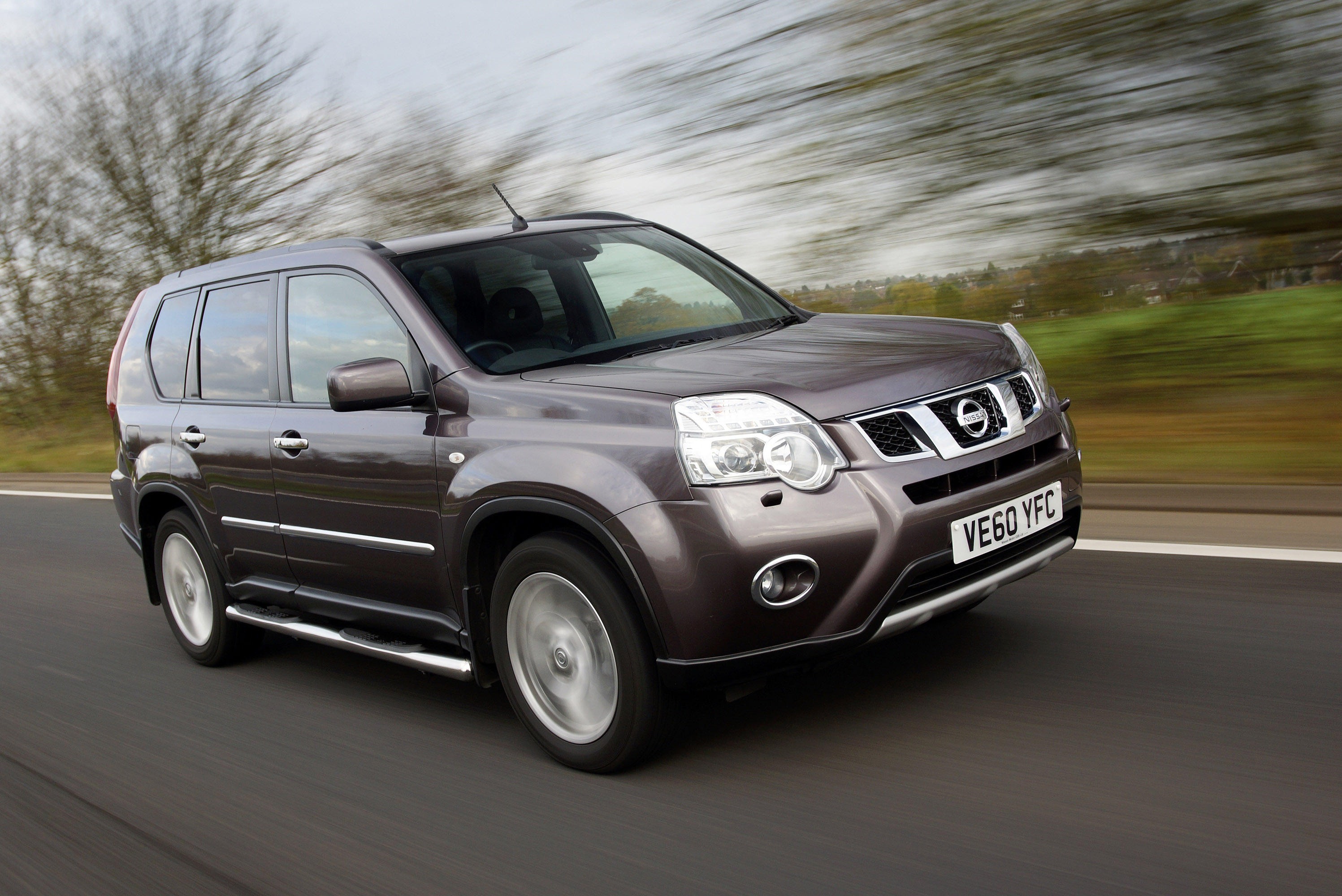 Nissan X-TRAIL Platinum edition