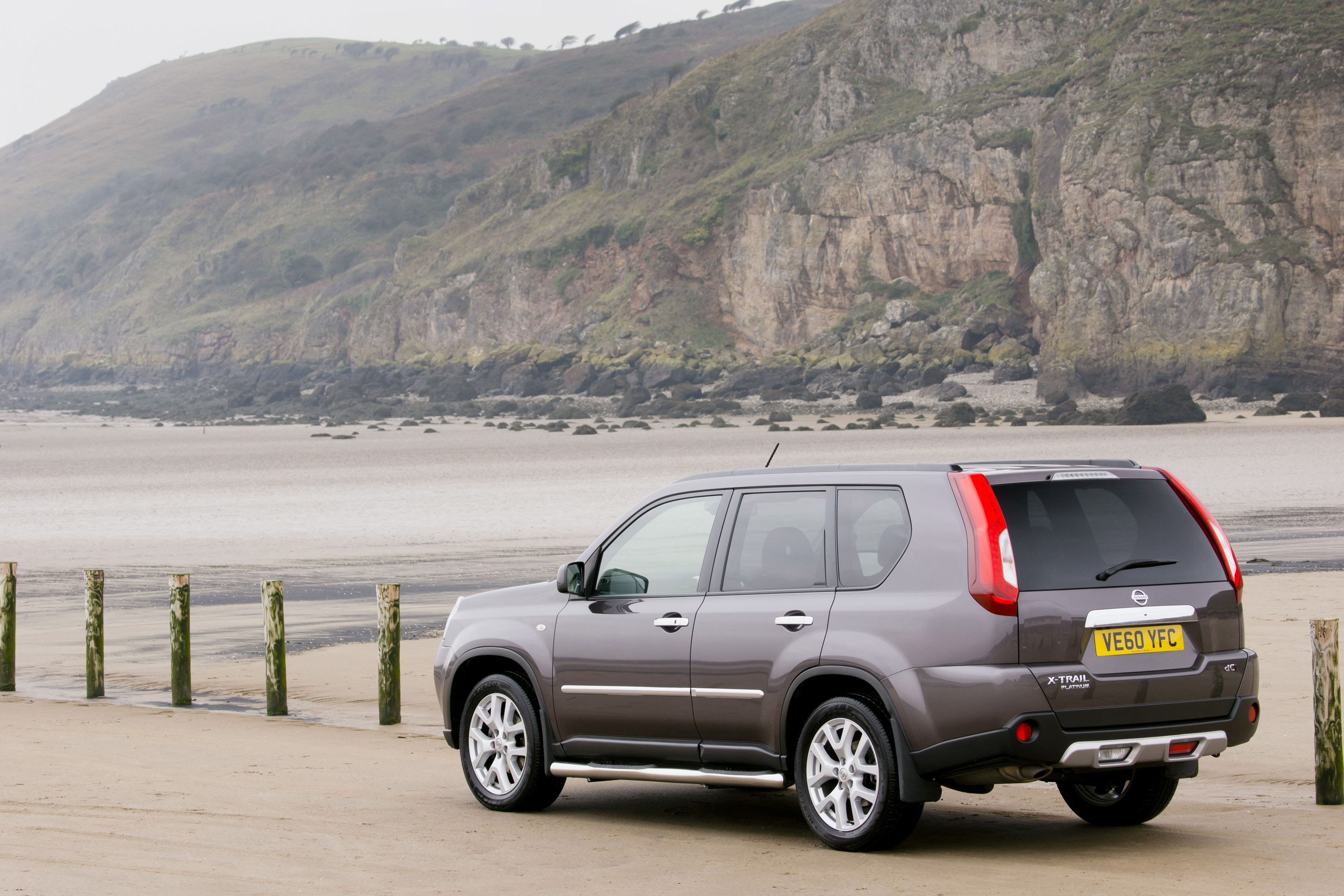 Nissan X-TRAIL Platinum edition