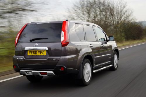 Nissan X-TRAIL Platinum edition (2012) - picture 9 of 10