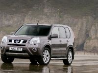 Nissan X-TRAIL Platinum edition (2012) - picture 3 of 10