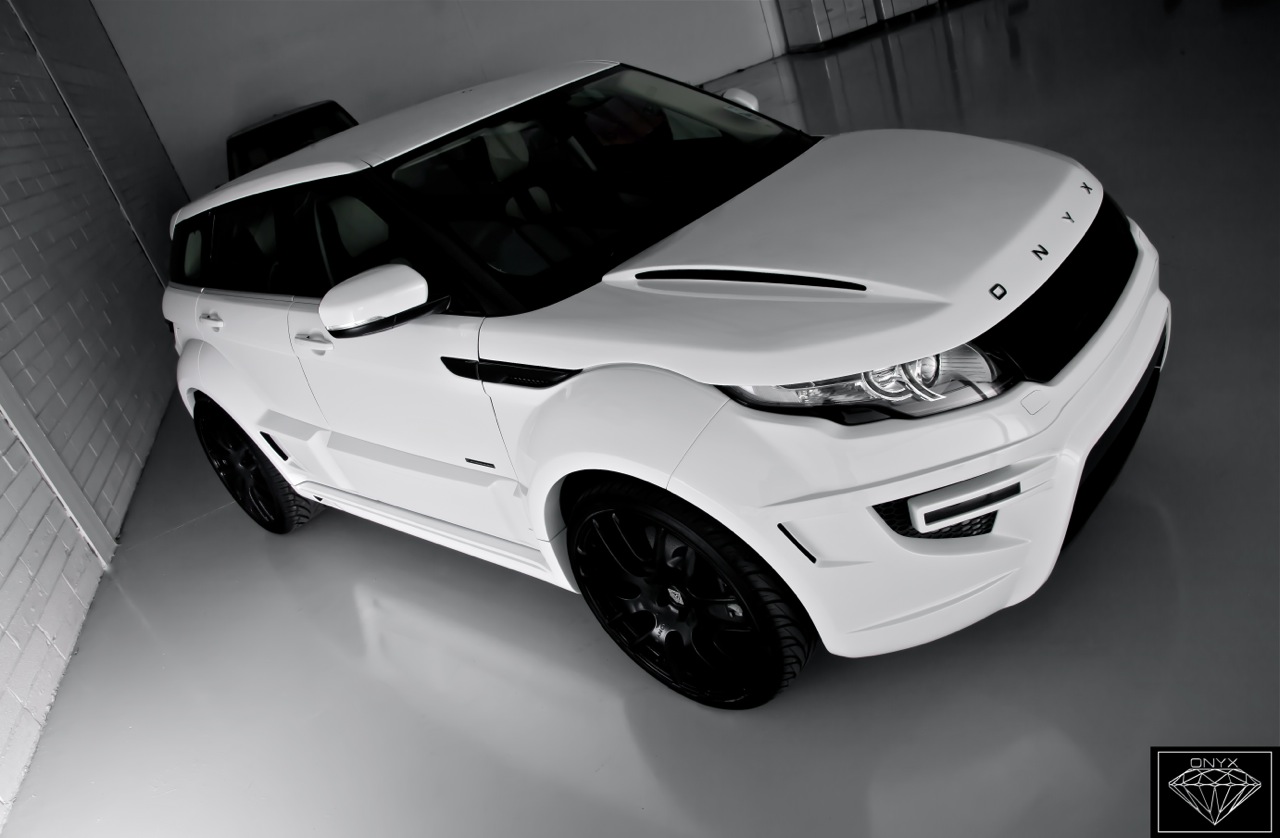 Onyx Land Rover Rogue Edition