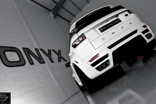 Onyx Land Rover Rogue Edition (2012) - picture 9 of 13