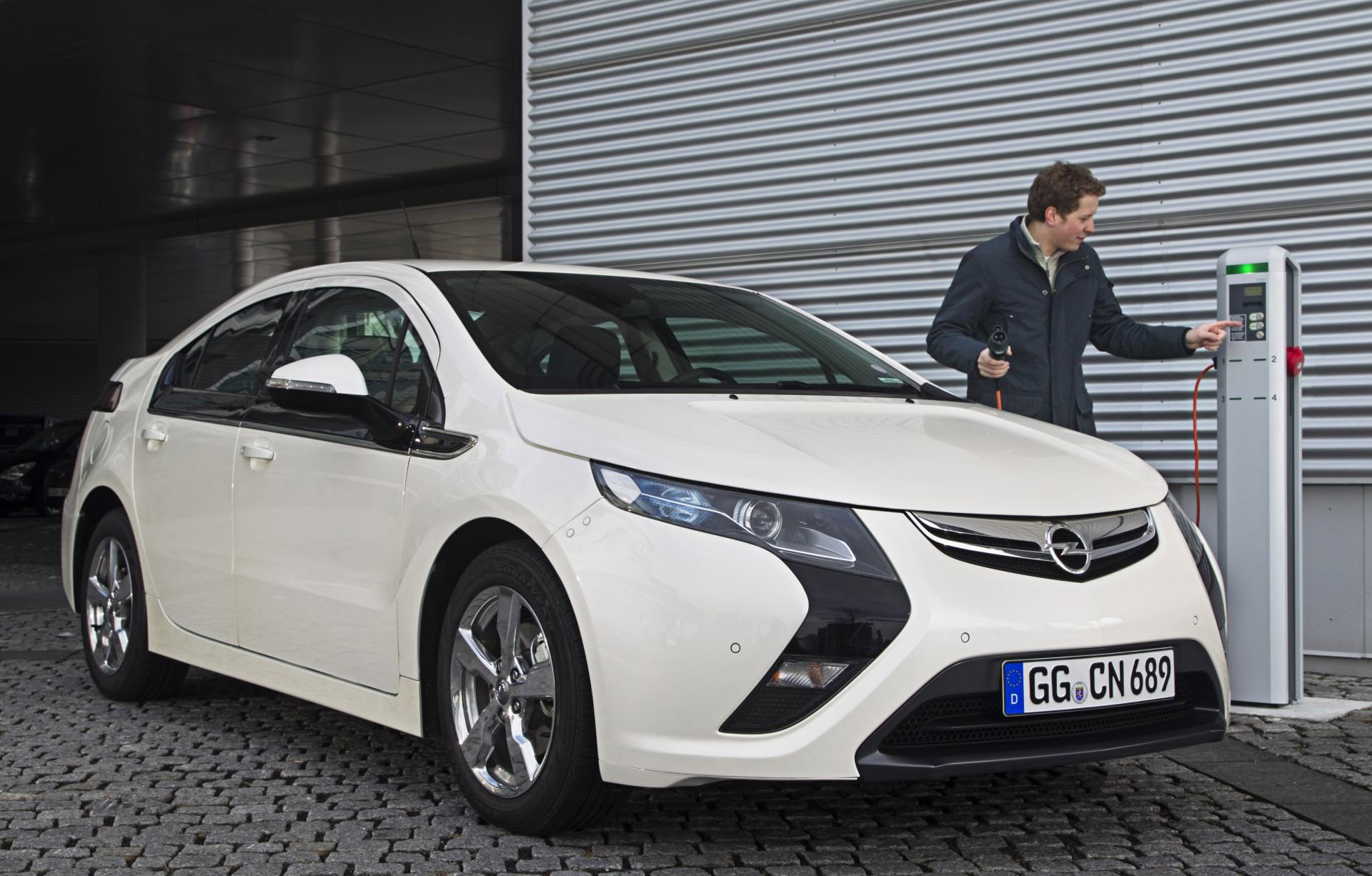 Opel Ampera