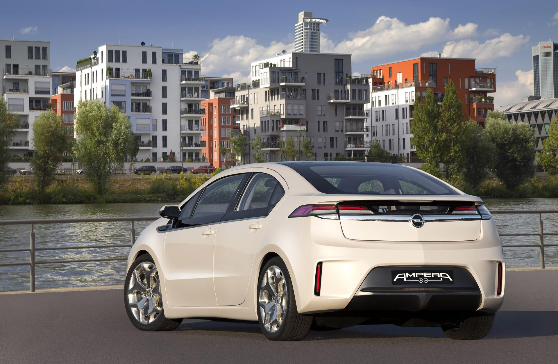 Opel Ampera