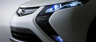 Opel Ampera (2012) - picture 28 of 30