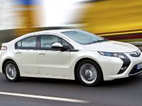 Opel Ampera (2012) - picture 14 of 30
