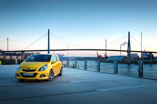 Opel Corsa 3-Door (2012) - picture 9 of 33