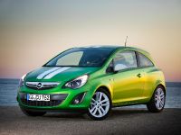 Opel Corsa 3-Door (2012)