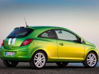 Opel Corsa 3-Door (2012)