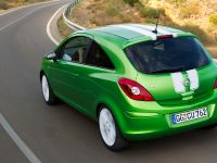 Opel Corsa 3-Door (2012) - picture 30 of 33