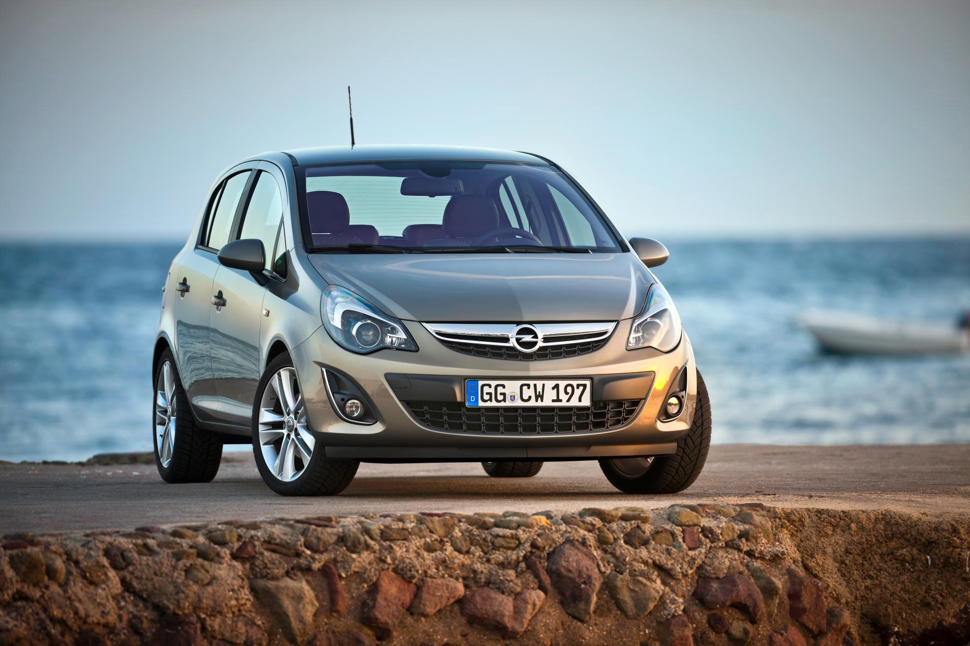 Opel Corsa 4-Door