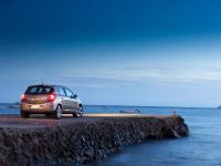 Opel Corsa 4-Door (2012) - picture 11 of 14