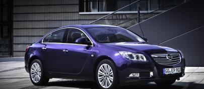 Opel Insignia (2012) - picture 12 of 39