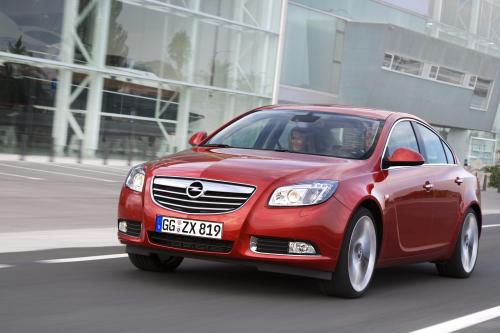 Opel Insignia (2012) - picture 8 of 39