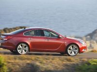 Opel Insignia (2012) - picture 18 of 39