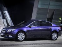 Opel Insignia (2012) - picture 22 of 39