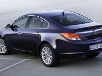 Opel Insignia (2012) - picture 29 of 39