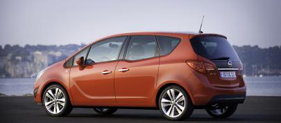 Opel Meriva (2012) - picture 12 of 22