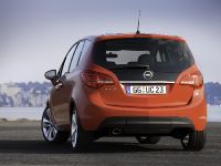 thumbnail image of 2012 Opel Meriva 