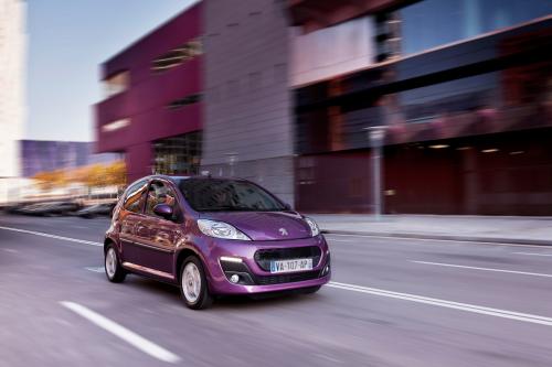 Peugeot 107 (2012) - picture 9 of 20