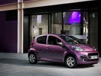 Peugeot 107 (2012) - picture 1 of 20