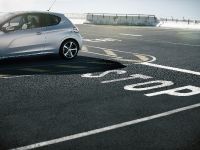 Peugeot 208 Ice Velvet (2012) - picture 8 of 20