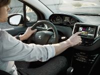 Peugeot 208 (2012) - picture 6 of 14