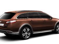 Peugeot 508 RXH (2012) - picture 2 of 4
