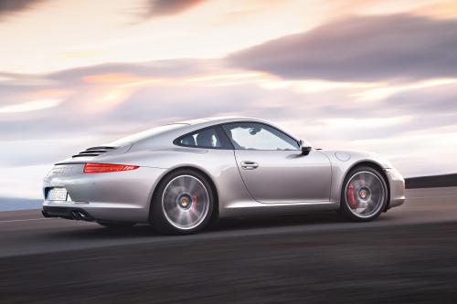 Porsche 911 Carrera (2012) - picture 8 of 13