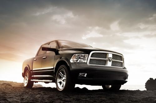 Dodge Ram 1500 Laramie Limited (2012) - picture 1 of 5
