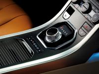 Range Rover Evoque (2012) - picture 14 of 25