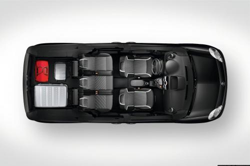 Renault Grand Kangoo 7-seat Van (2012) - picture 9 of 11