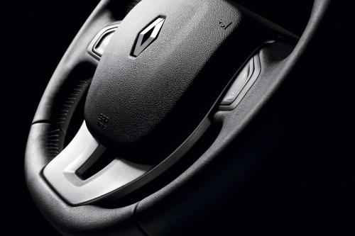 Renault Laguna Coupe (2012) - picture 17 of 17