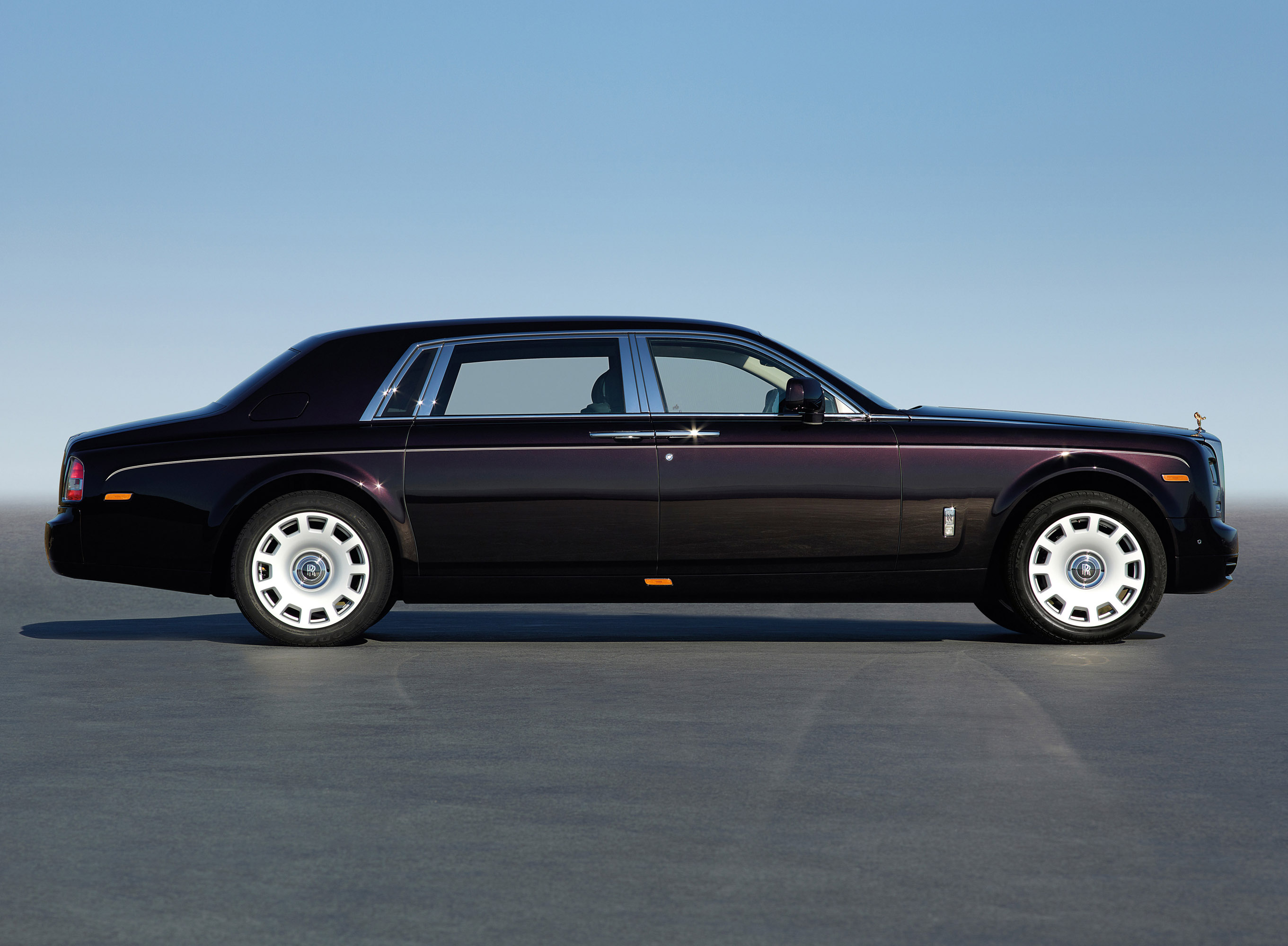 Rolls-Royce Phantom Extended Wheelbase