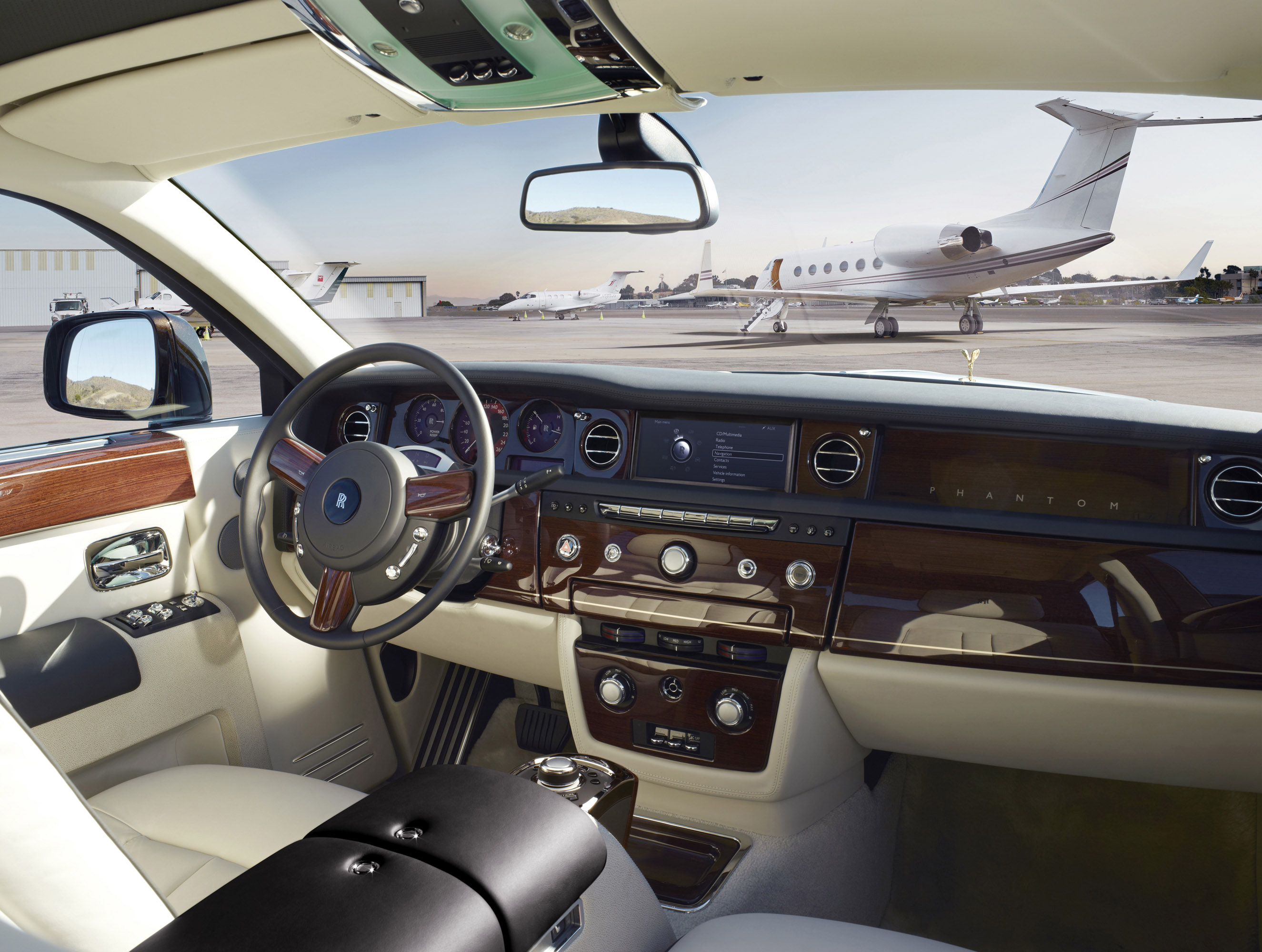 Rolls-Royce Phantom Extended Wheelbase